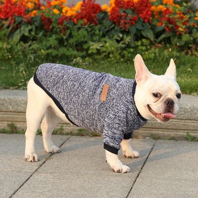 XS-XXL Color sólido Impreso suéter de perro de punto Invierno cálido Ropa de lujo para mascotas para exteriores