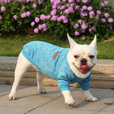 Ropa de cachorro de punto Material de poliéster de patrón sólido para su compañero de cuatro patas