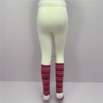 70% de algodón peinado 28% de poliéster 2% de espandéx Impresión personalizada Niñas Calcetines lindos para niños