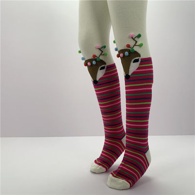 70% de algodón peinado 28% de poliéster 2% de espandéx Impresión personalizada Niñas Calcetines lindos para niños