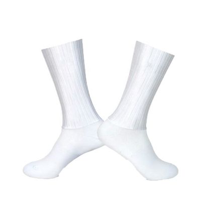Calcetines deportivos confortable anti-deslizante y seco rápido para el tobillo masculino para la vida diaria y el deporte