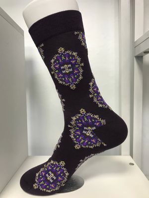 Calcetines de diseño de logotipo personalizado para hombres y mujeres Apoyo 7 días Tiempo de entrega del pedido de muestras