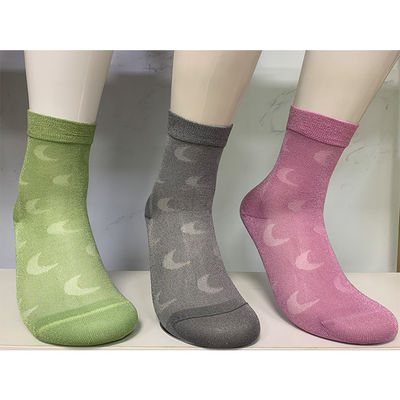 100% de moda minimalista estilo de las mujeres de seda brillante calcetines de nylon con característica anti-deslizamiento