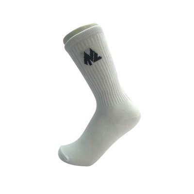 Mediano grueso de toda la temporada longitud de la tripulación calcetines deportivos blancos antiderrapante calcetines de belleza de punto