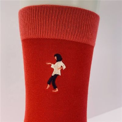 Calcetines blancos de invierno de mujer de tricotado con algodón peinado 70% y grosor estándar