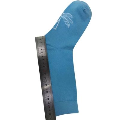 75% de algodón peinado Calcetines deportivos masculinos con logotipo personalizado Sostenibles y transpirables