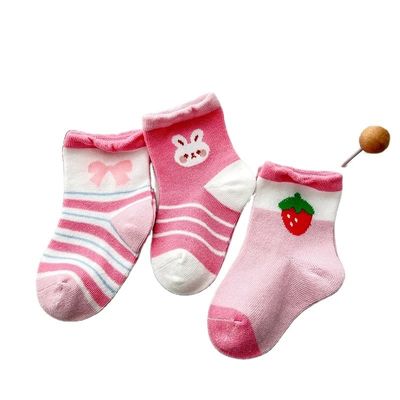 Espesor estándar Calcetines para niños transpirables con impresión rosa de fresa Temporada de invierno