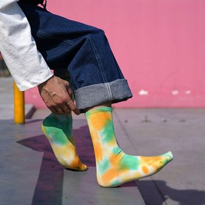 UNISEX 37-44 EU Tamaño Tie Dye Color delgado de caramelo Impresión personalizada Calcetines deportivos de tubo de algodón