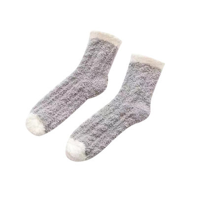 Calcetines de invierno suaves y cálidos con patrón de impresión Calcetines de poliéster gruesos y acogedores