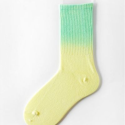 Calcetines coloridos para patinadores hechos de tejido elastano al 3%
