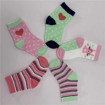 Estándar de espesor de impresión linda calcetines para bebés antideslizantes calcetines de algodón transpirables para niños