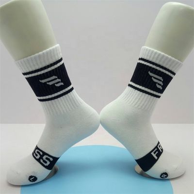 exclusivos calcetines deportivos para hombres calcetines de algodón con servicio especial muestras personalizadas gratuitas