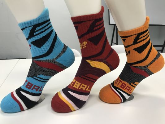 Calcetines deportivos de algodón transpirable con estampado multicolor con estilo regular y almohadilla