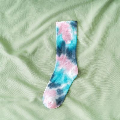 70% de algodón 25% de poliéster 5% de pandereta Unisex Calcetines con correa de corbata de estilo regular