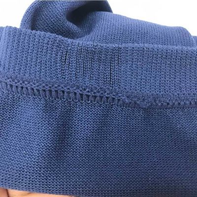 Calcetines negros de algodón duraderos y amigables para la piel para atletas profesionales
