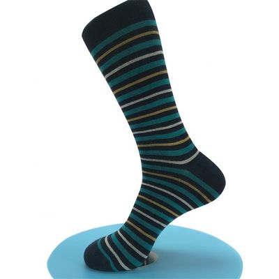 Confortable calcetines de algodón de bambú método de tejido de punto y soporte 7 días Pedido de muestra