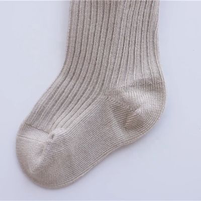 Calcetines de belleza de algodón suave Higroscópico de liberación de sudor Mujeres delgadas de bambú Ligero Calcetines de tripulación informal