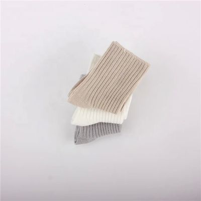 Calcetines de belleza de algodón suave Higroscópico de liberación de sudor Mujeres delgadas de bambú Ligero Calcetines de tripulación informal