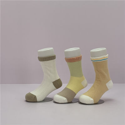 Calcetines simples de algodón para niños 2-3Y con patrón de dibujos animados y diseño personalizado de secado rápido