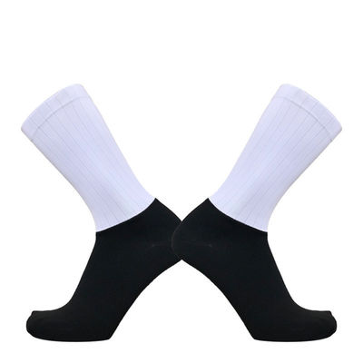 Material de poliamida y spandex estilo regular Calcetines deportivos masculinos para estilo de vida activo