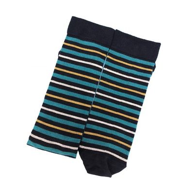 Mantente fresco y cómodo con calcetines de fibra orgánica de bambú de espesor estándar para hombres