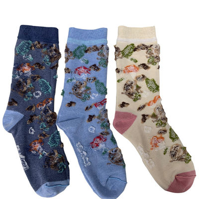 Diseño de Jacquard personalizado Calcetines de tripulación Patrón de dibujos animados lindos y divertidos para adultos unisex