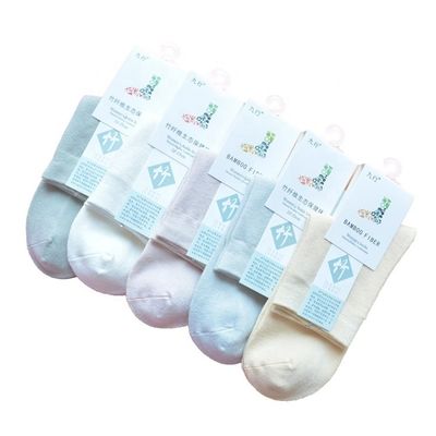 Calcetines de bambú de detección de agujas Blancos sencillos y transpirables Calcetines de fibra de bambú Casual