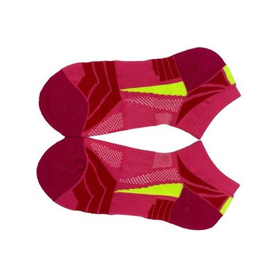 Confortable estilo regular mezcla de algodón transpirable calcetines de atletismo para hombres con tobillo invisible