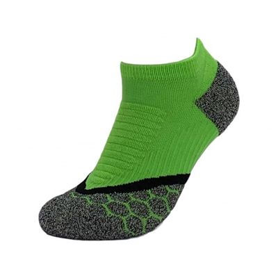 Calcetines de tobillo alto verdes hechos a medida para secar rápido algodón blando y función antiderrapante