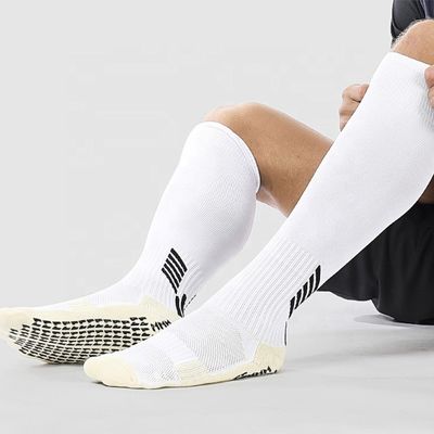 Calcetines de fútbol de agarre personalizados de tela de elastano sin género Calcetines detección de aguja Sí tubo largo