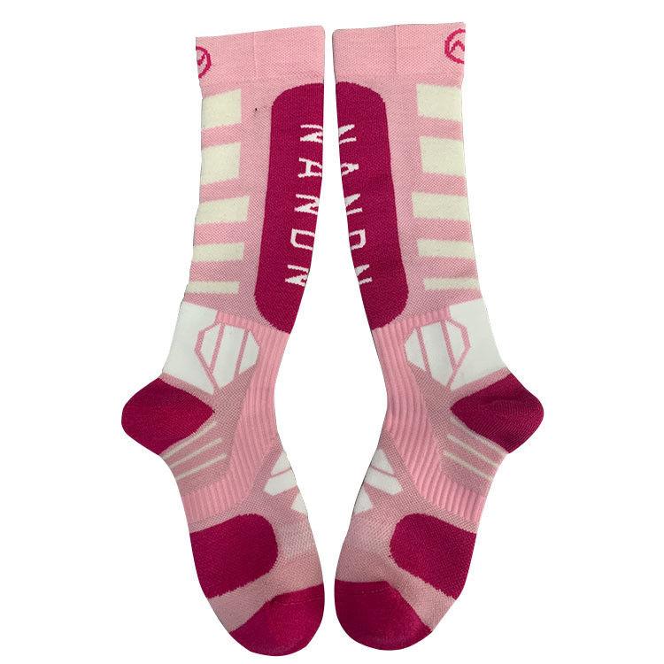 Posición del logotipo del cuerpo 100% lana Longitud de la tripulación femenina Calcetines de montaña para deportes de invierno