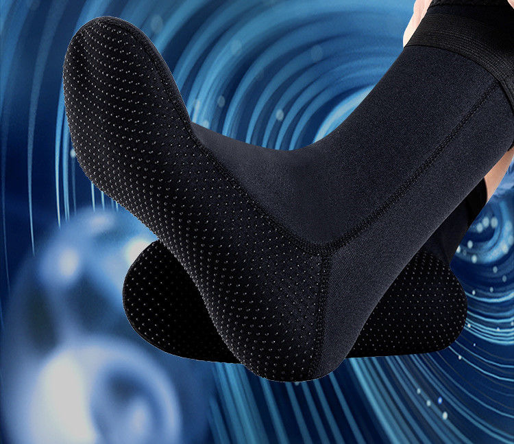 Seca rápida calcetines deportivos de neopreno rosa oscuro para surf y buceo
