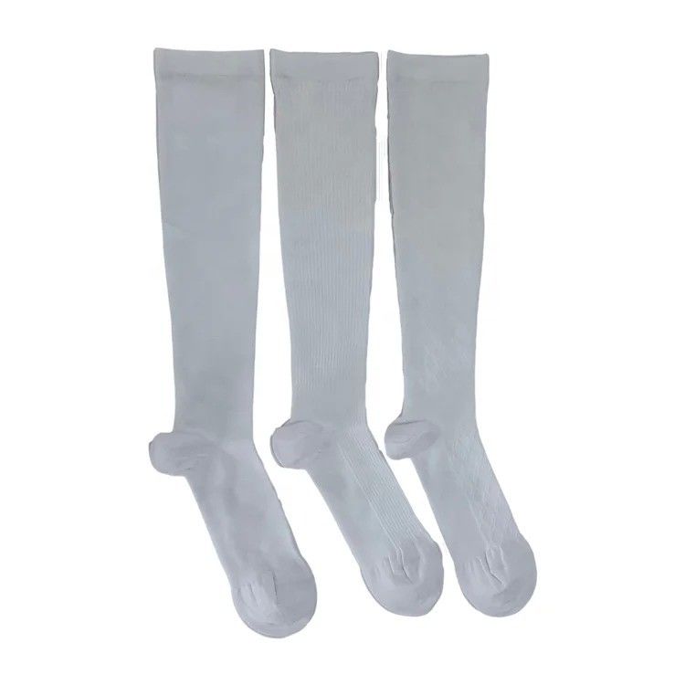 Invierno Custom cálido compresión larga sobre las rodillas medias para mujeres en el tobillo blanco alto