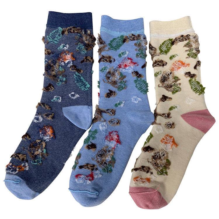 Diseño de Jacquard personalizado Calcetines de tripulación Patrón de dibujos animados lindos y divertidos para adultos unisex