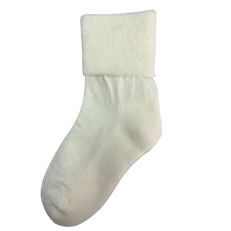 Calcetines personalizados para niños Blanco Rosa Plush Bebé Calcetines de algodón peinados para el confort diario